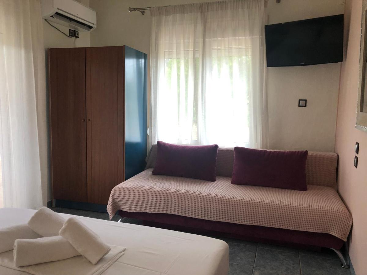 Plaisir Rooms Makriammos ภายนอก รูปภาพ