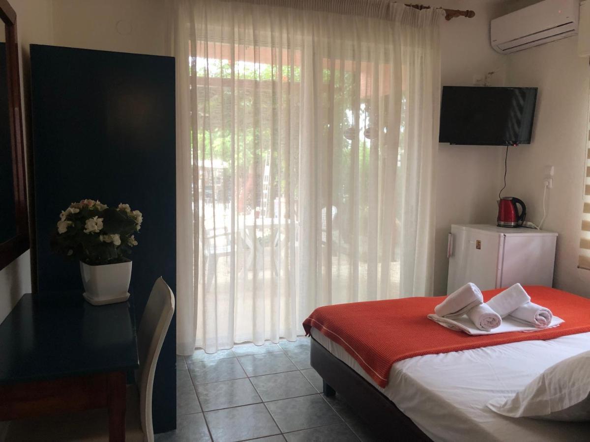 Plaisir Rooms Makriammos ภายนอก รูปภาพ